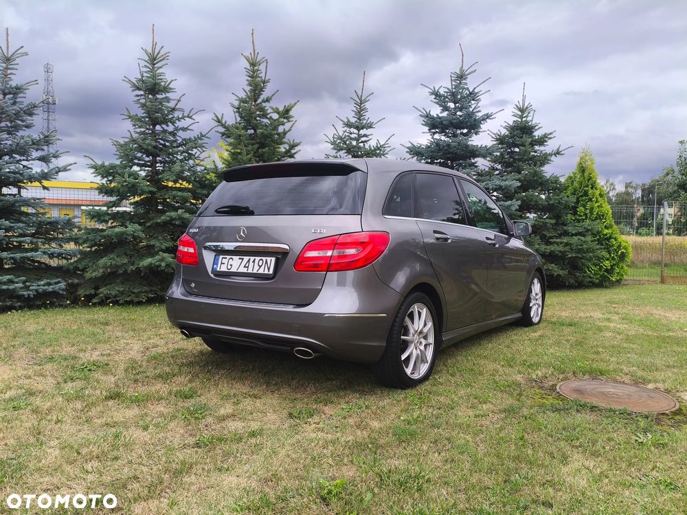 Mercedes-Benz Klasa B 180 (CDI) d Style - 4