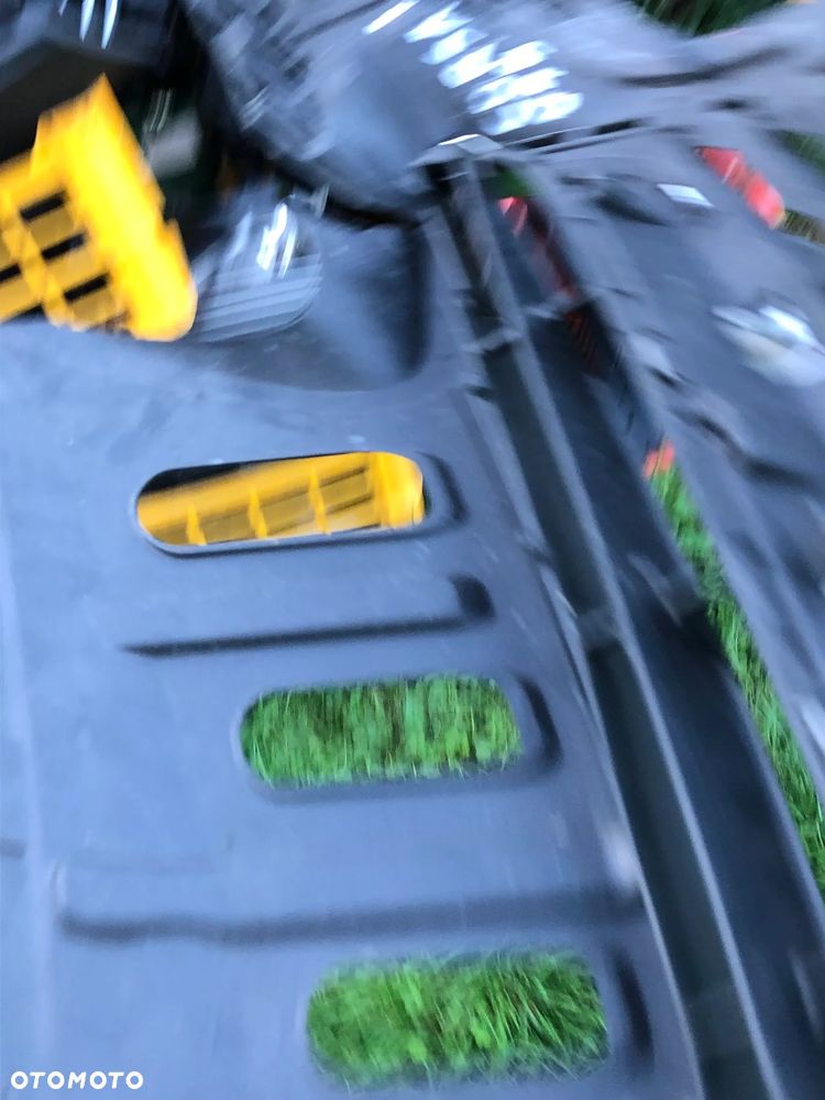 Zderzak przedni Przód Opel Corsa E GRILL - 3