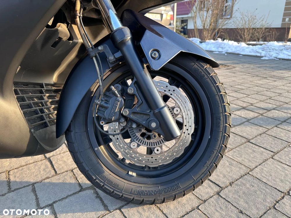 Kymco Downtown - 4