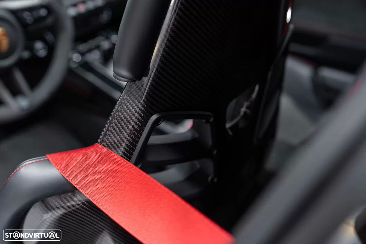 Porsche 911 (992) Carrera 4 GTS PDK - 27