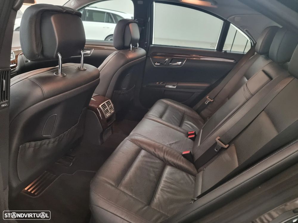 Mercedes-Benz S 250 CDI DPF BlueEFFICIENCY 7G-TRONIC - 38