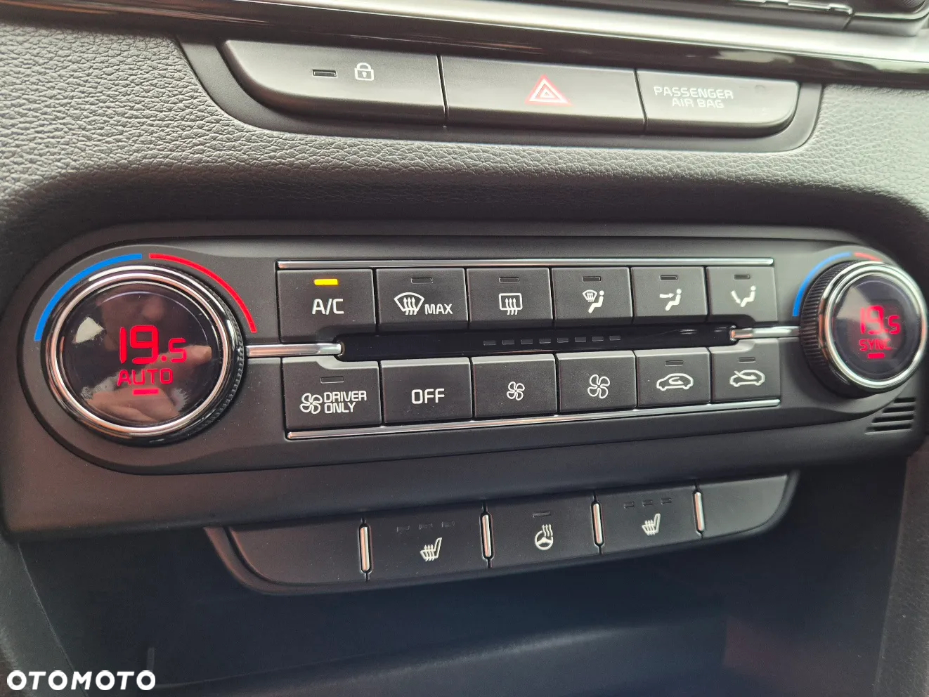 Kia Ceed - 14