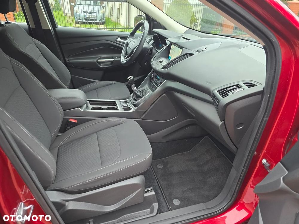 Ford Kuga 2.0 TDCi 2x4 SYNC - 14