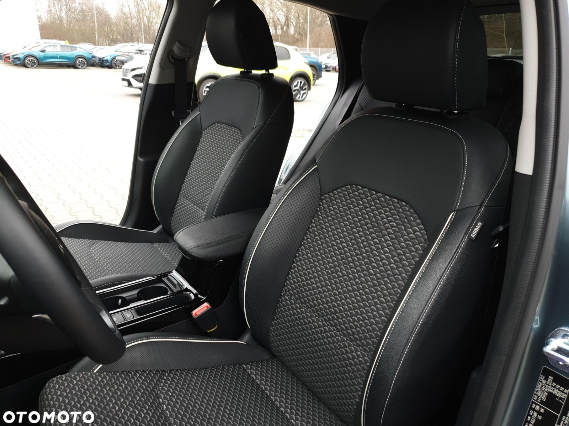 Kia XCeed 1.5 T-GDI L DCT - 11