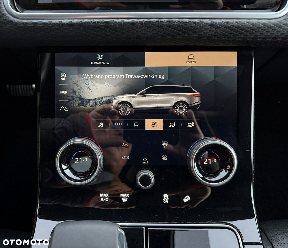 Land Rover Range Rover Velar D200 Dynamic SE - 31