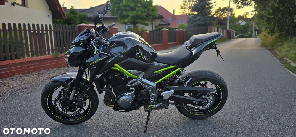 Kawasaki Z 900 - 17