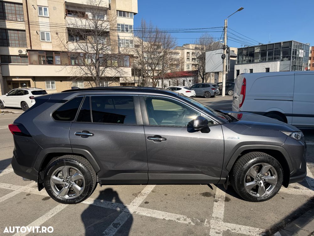 Toyota RAV4 2.5 VVT-iE 4x4 Luxury - 6