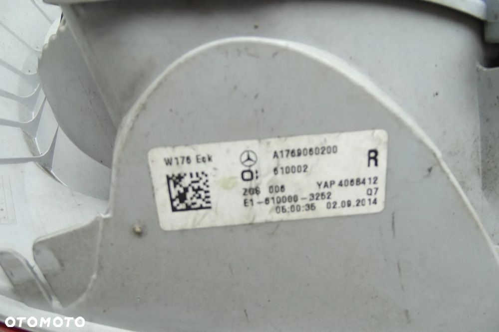 Lampa prawa tył tylna prawa Mercedes A-Klasa W176 A176 A1769060200 - 5