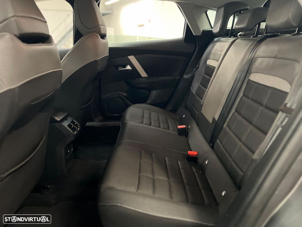 Citroën C4 1.2 Hybrid Plus e-DSC6 - 10