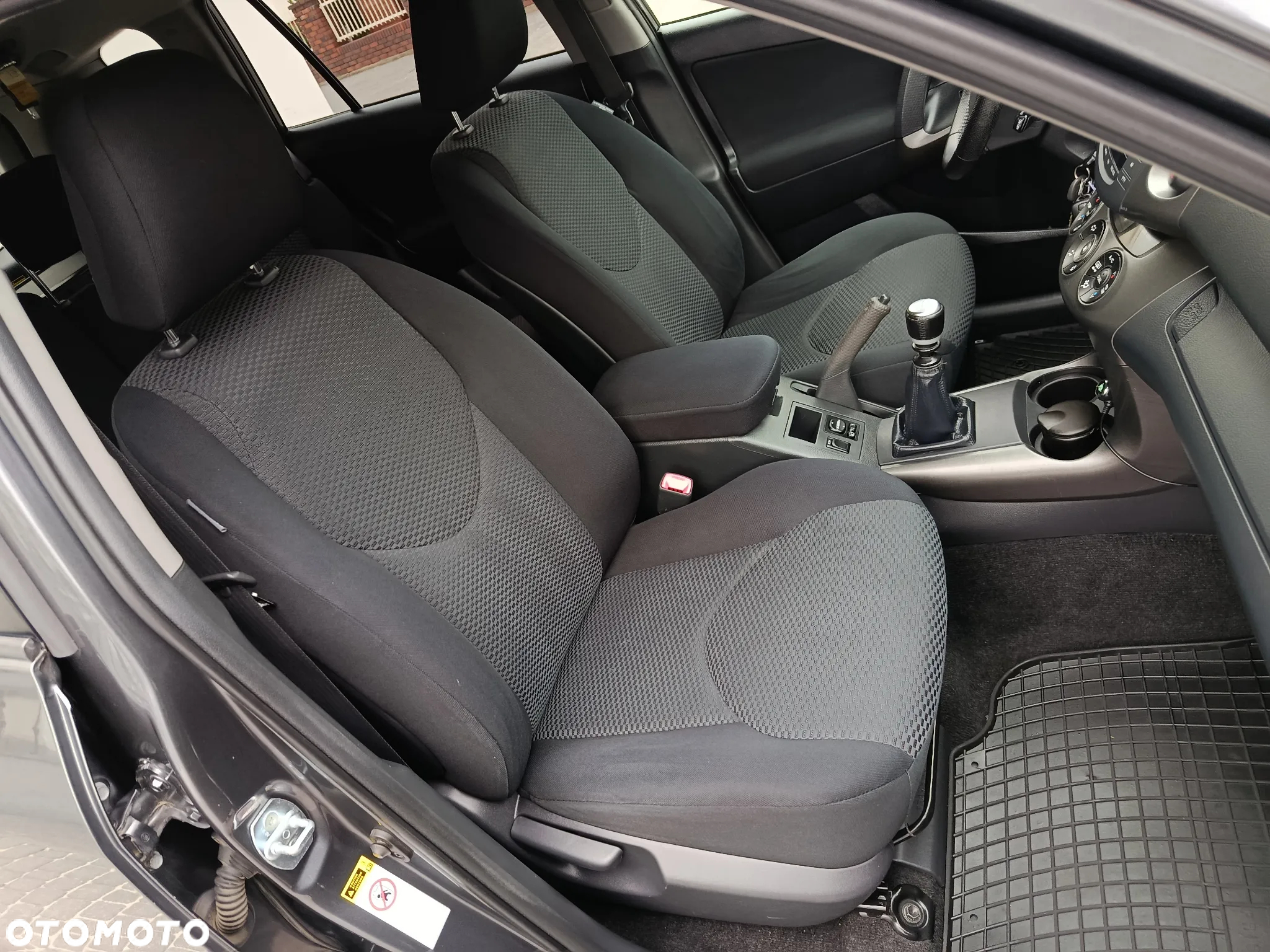 Toyota RAV4 2.2 D-4D 4x4 Comfort - 26