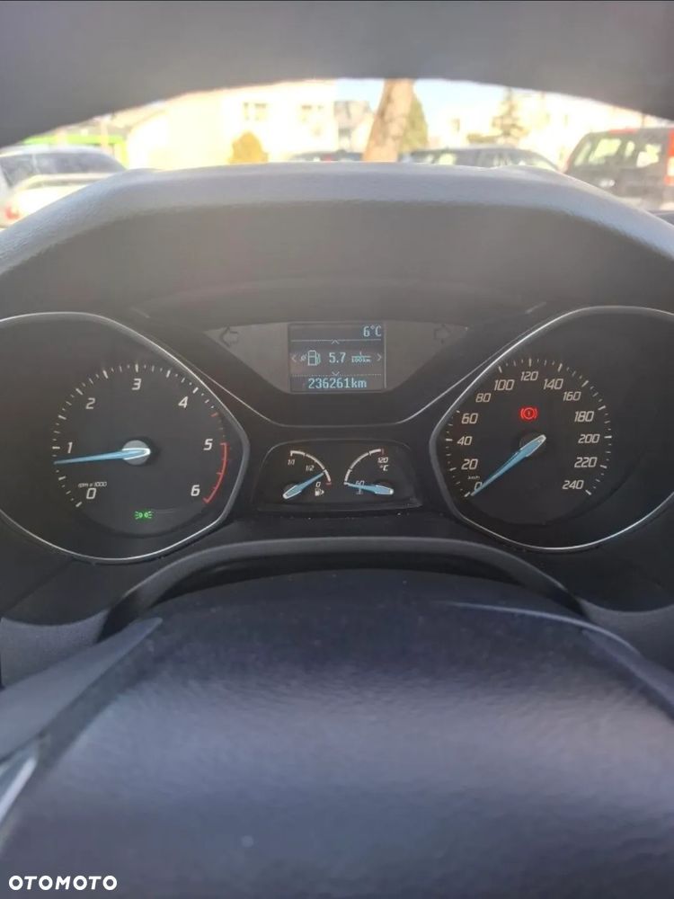 Ford Focus 1.6 TDCi Trend Sport - 10