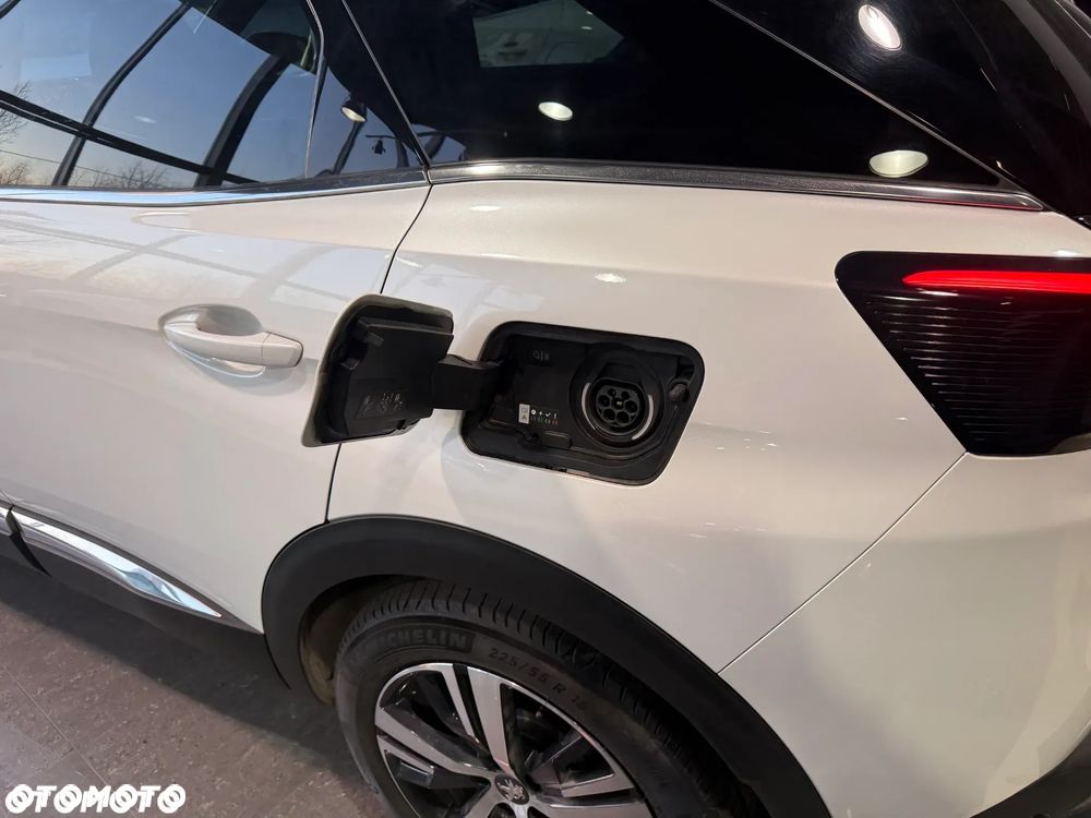 Peugeot 3008 1.6 PureTech Hybrid PHEV Active Pack S&S EAT8 - 6