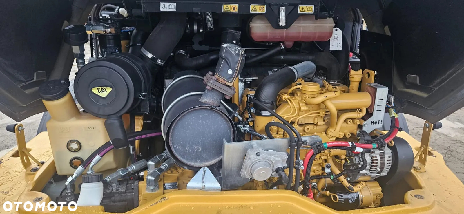Caterpillar 908 M - 11