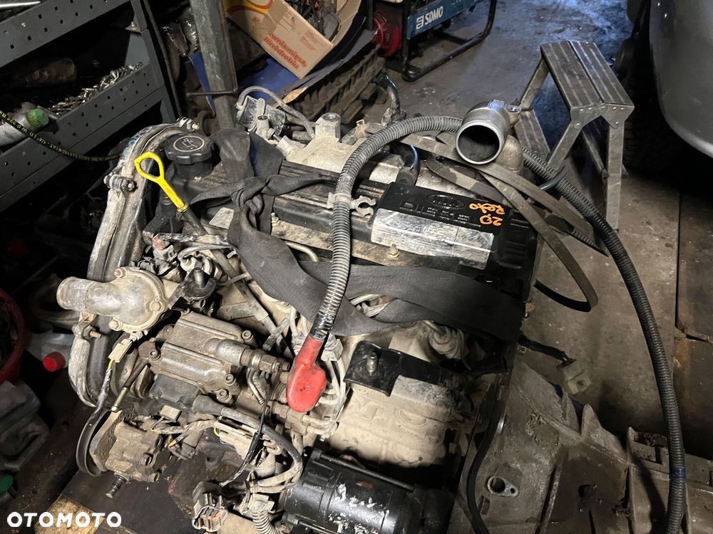 Dół silnika blok Kia Retona 2.0tdi - 3