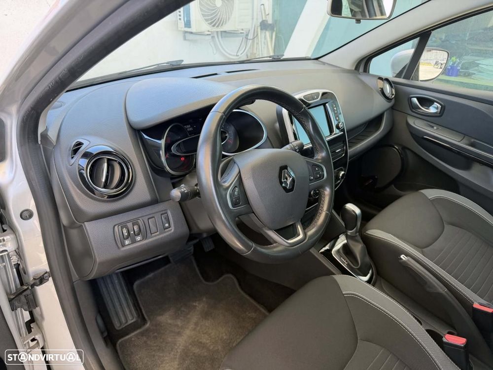 Renault Clio 1.5 dCi Dynamique S EDC - 11
