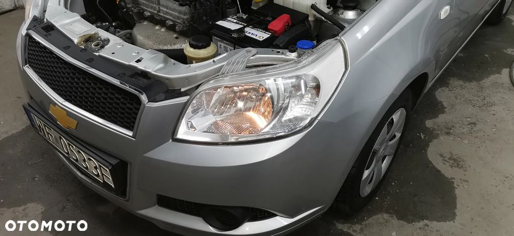 Chevrolet Aveo 1.2 16V Base - 20