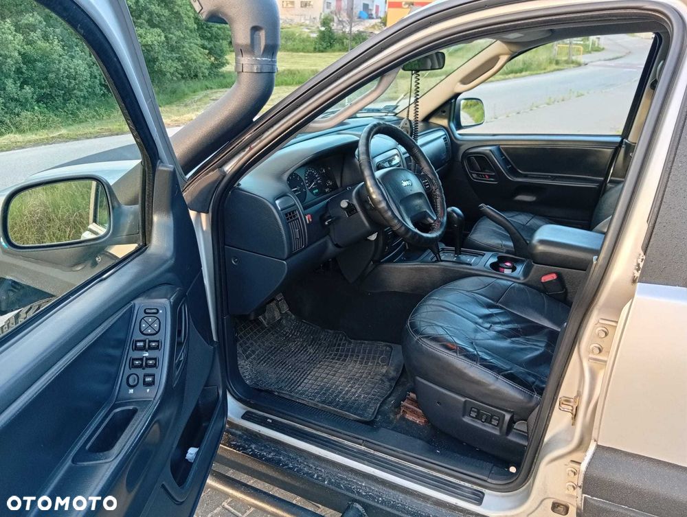 Jeep Grand Cherokee - 5