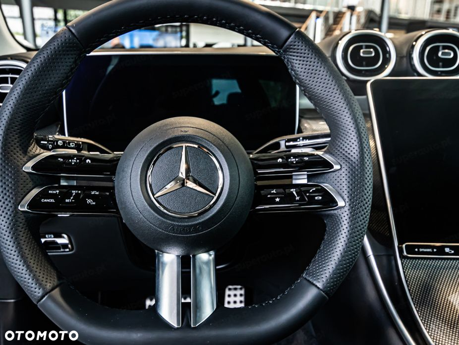 Mercedes-Benz GLC - 9