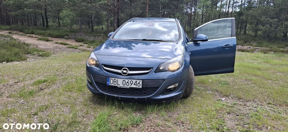 Opel Astra 1.6 T SIDI Cosmo EU6 - 5