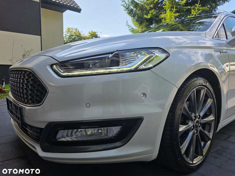Ford Mondeo - 34