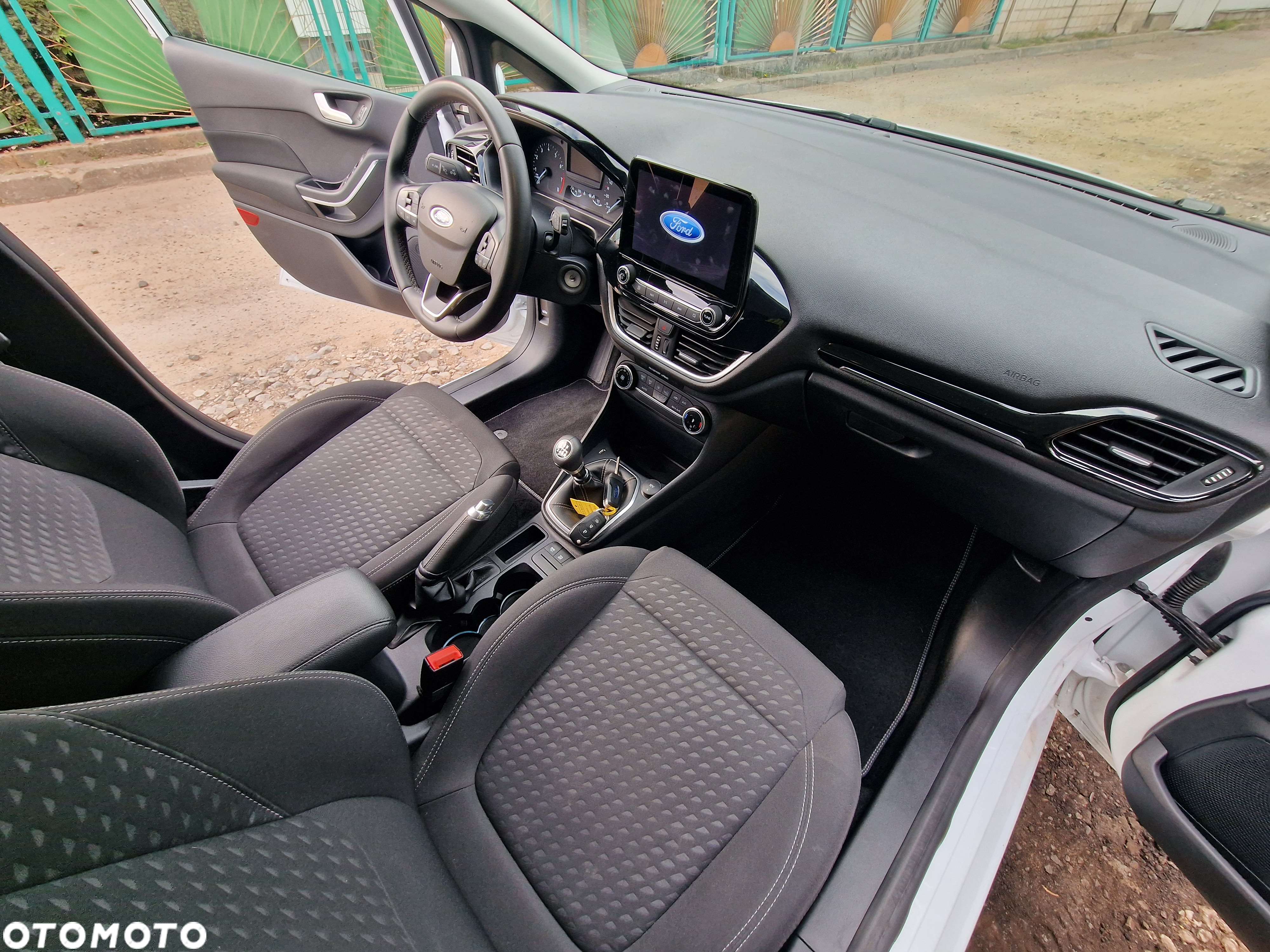 Ford Fiesta 1.0 EcoBoost S&S TITANIUM - 13