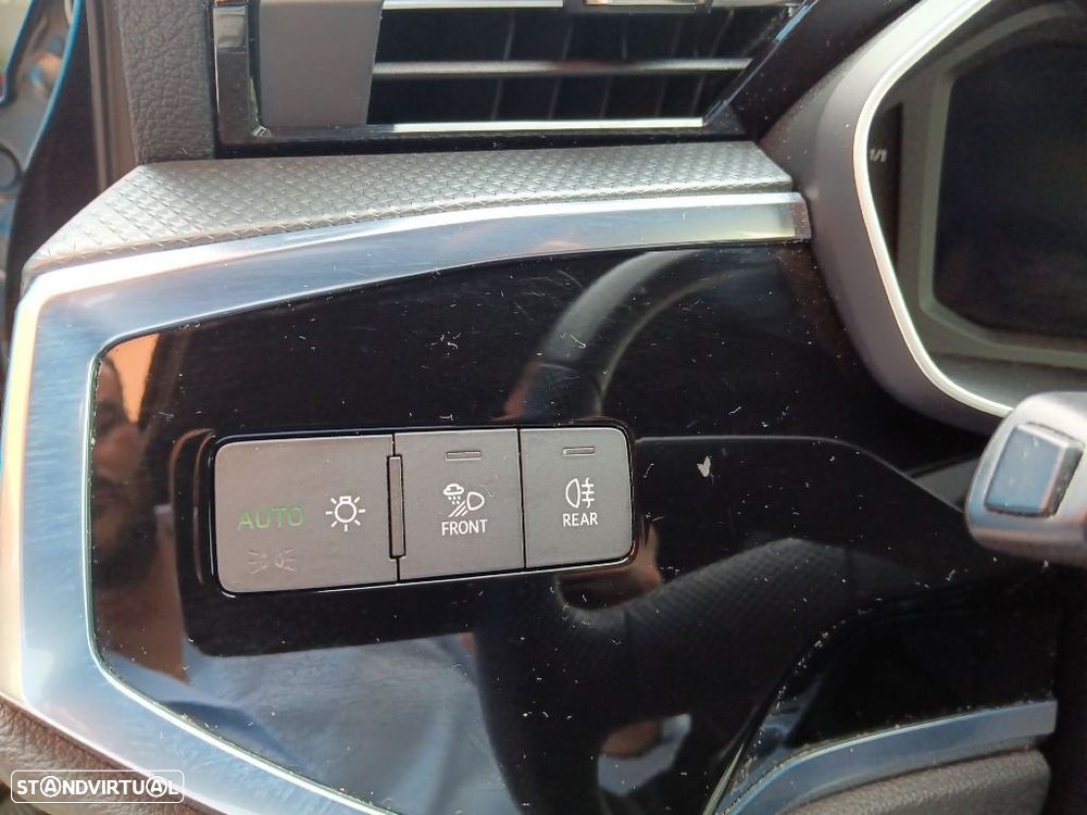 Audi Q3 Sportback - 15