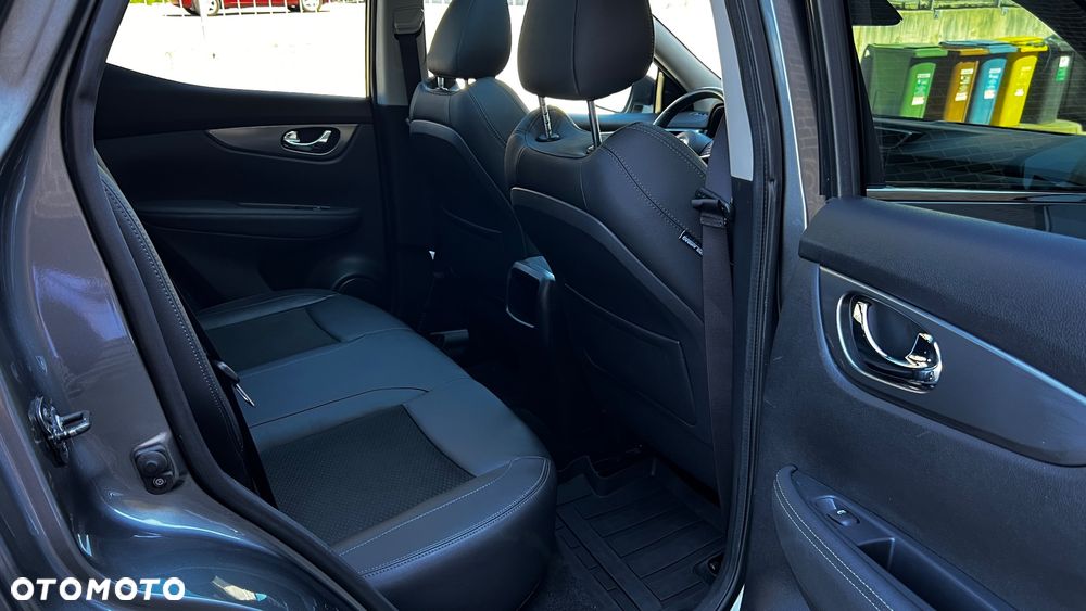 Nissan Qashqai 1.6 DIG-T Tekna+ - 32