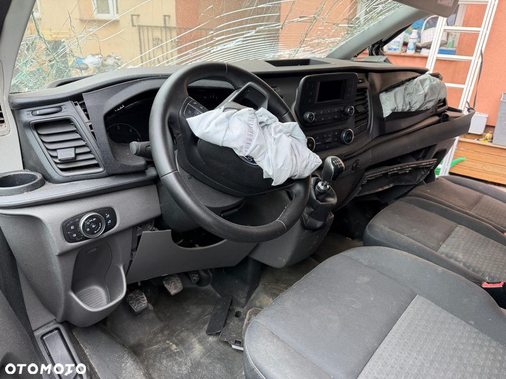 Ford Transit Custom - 6