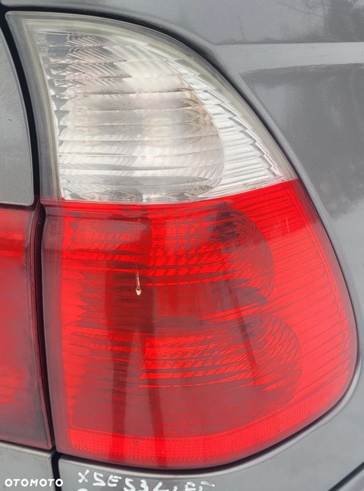 LAMPA W BŁOTNIK PRAWY TYŁ TYLNA BMW X5 E53 LIFT C84 - 1