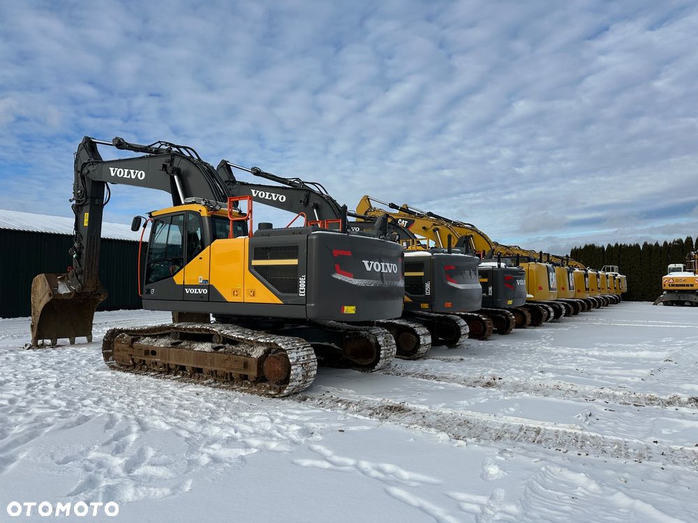 Komatsu PC 210 LC-11 - 32