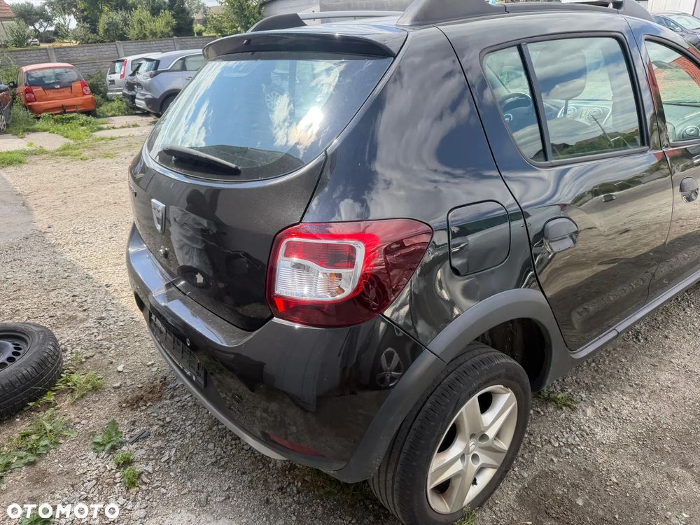 Dacia Sandero Stepway TCe 90 (S&S) Celebration - 31