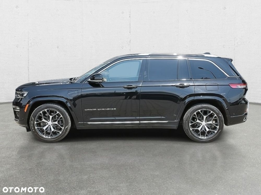 Jeep Grand Cherokee - 8