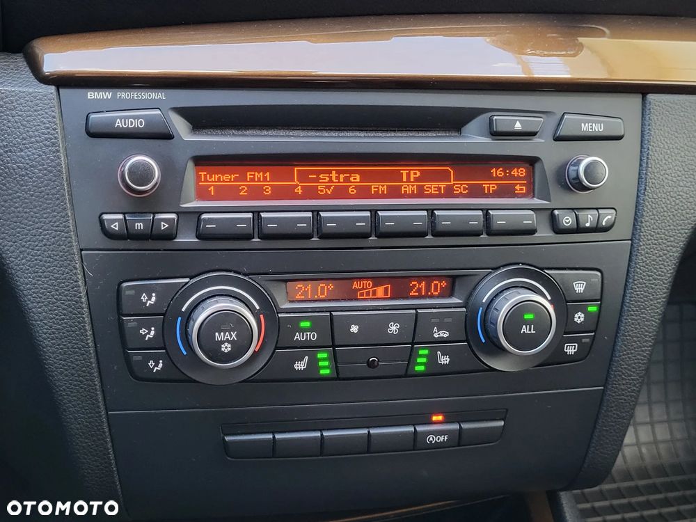BMW Seria 1 116i - 12