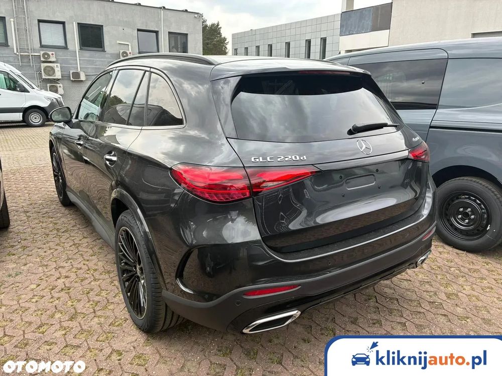 Mercedes-Benz GLC 220 d mHEV 4-Matic AMG Line - 4