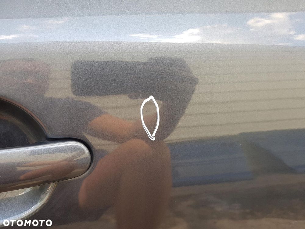 SKODA OCTAVIA 2 II LIFT 08-12r KOMBI DRZWI PRAWE TYŁ LF8J - 3