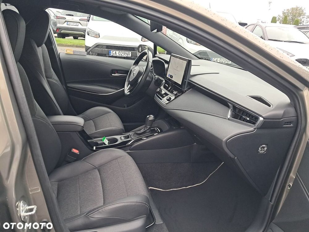 Toyota Corolla 1.8 Hybrid Style - 20