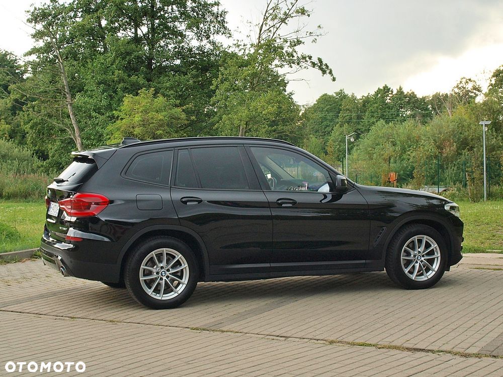 BMW X3 xDrive20i GPF Advantage sport - 9