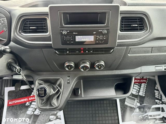 Renault Master - 12