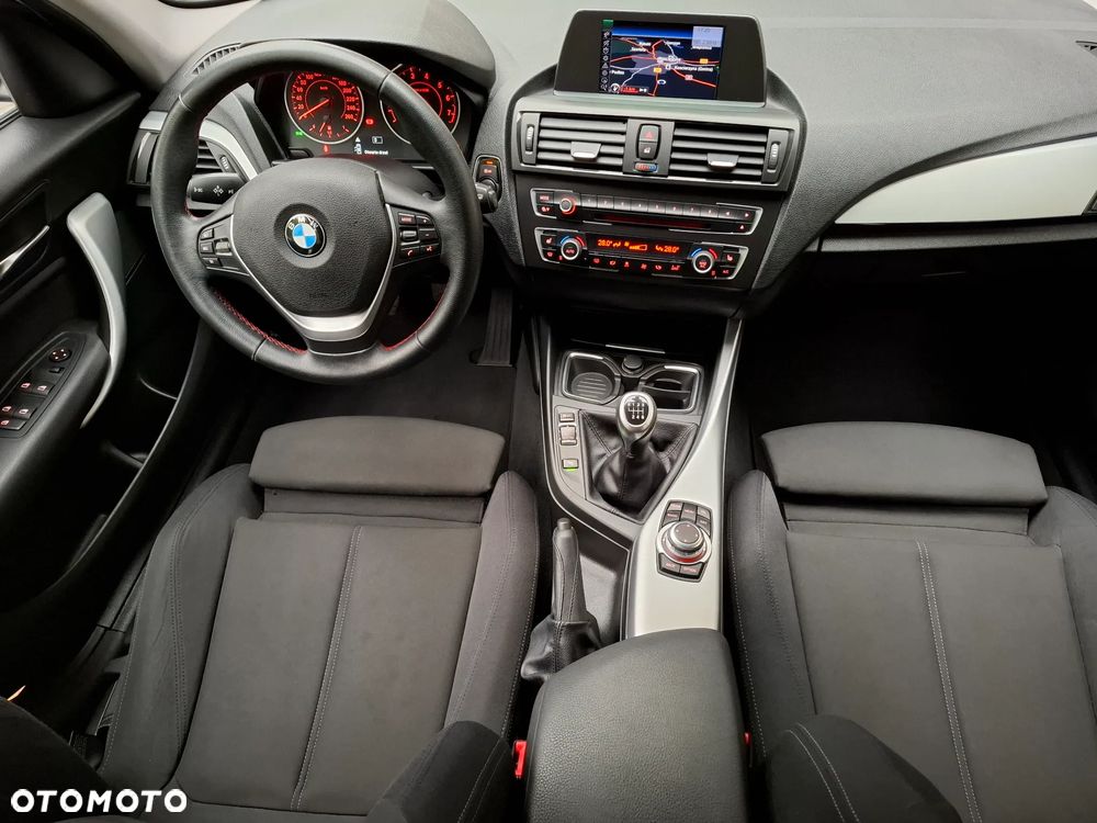 BMW Seria 1 116i Sport Line - 8