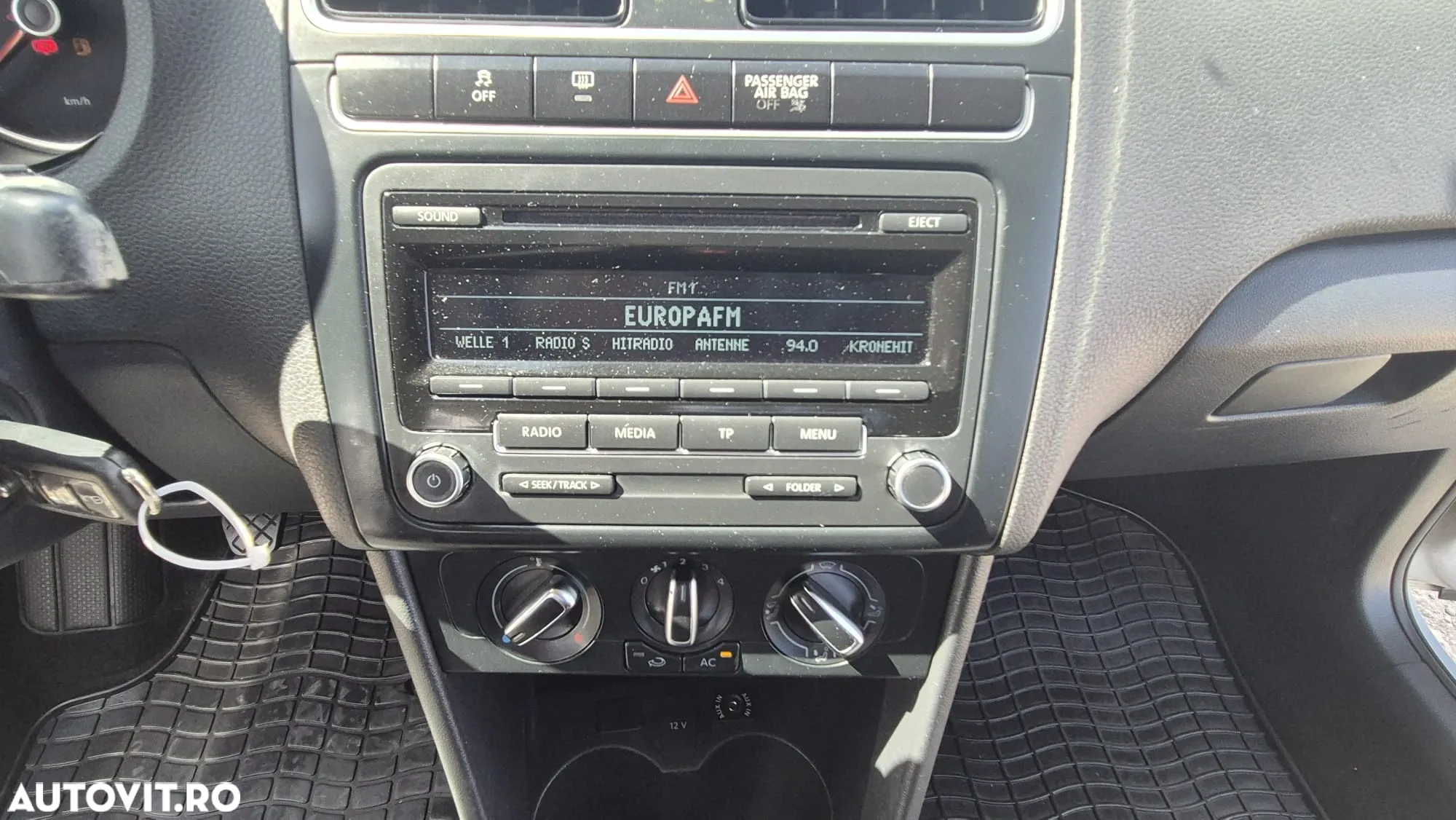 Volkswagen Polo - 13