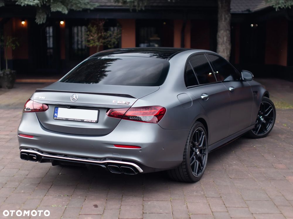 Mercedes-Benz Klasa E AMG 63 S 4-Matic+ - 5