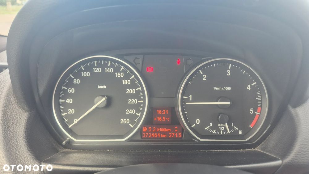 BMW Seria 1 - 13