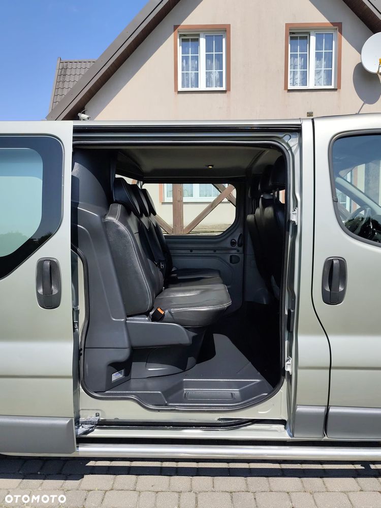 Renault Trafic 2.0dCi 115 - 21