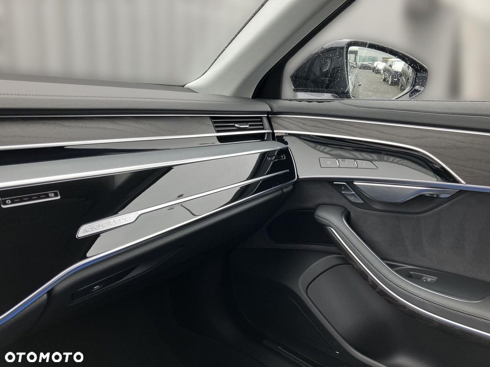 Audi A8 - 34