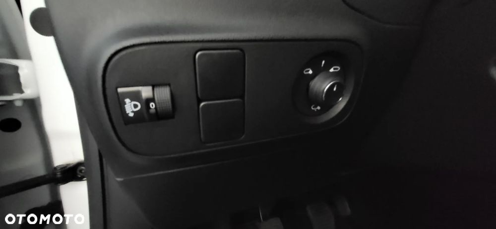 Citroën C3 1.2 PureTech Shine - 15