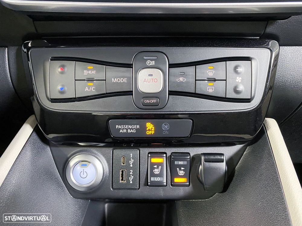 Nissan Leaf Tekna - 16