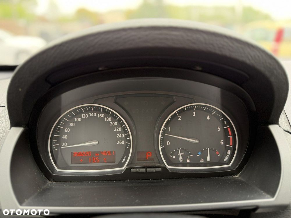 BMW X3 xDrive35d - 17