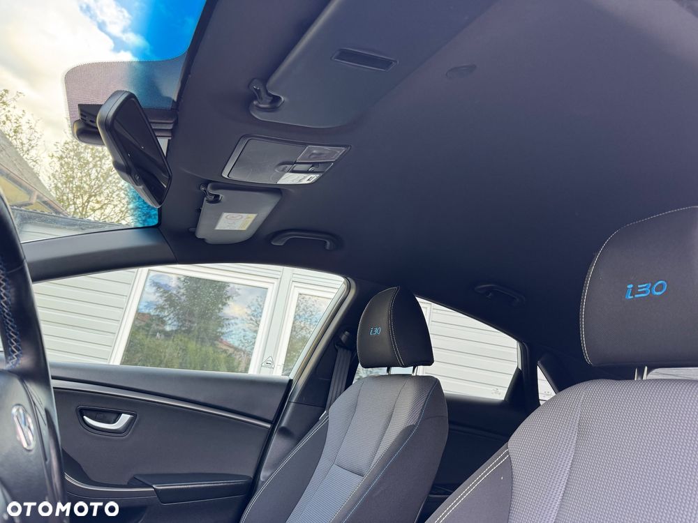 Hyundai i30 1.4 Premium - 22