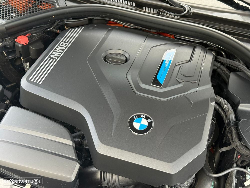 BMW 330 e Pack Desportivo M Pro Auto - 46