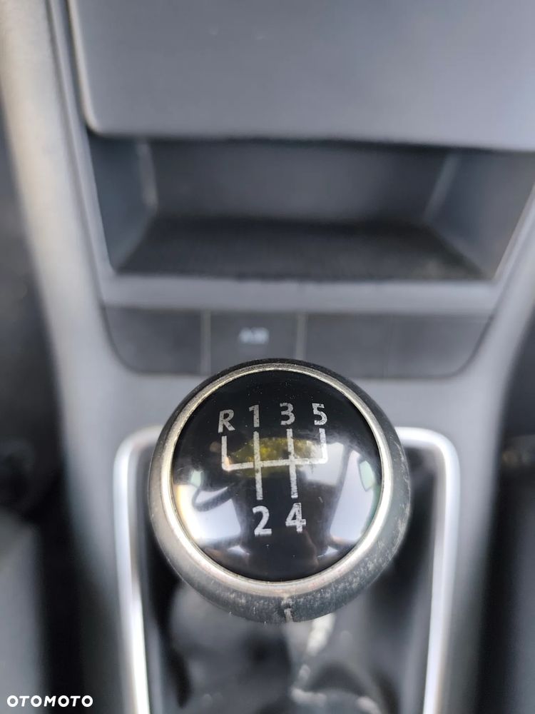 Volkswagen Golf 1.9 TDI Sportline - 18
